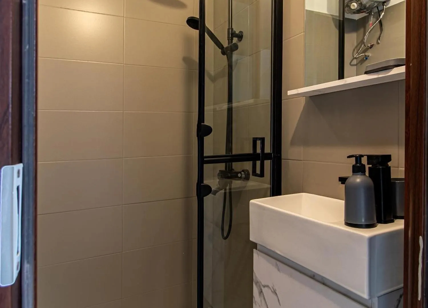 Apartament Skyline Studio - Sofia Center Bulgaria